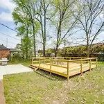 Memphis Vacation Rental - Walk To Graceland!